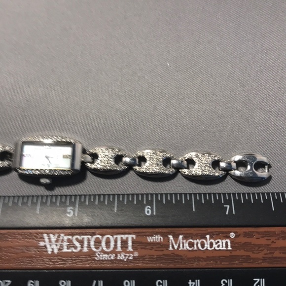 Fossil wrist watch silver euc ladies 💎 diamonds - Picture 9 of 9